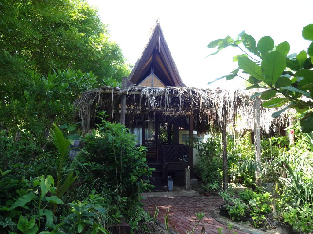 Ana Warung & Bungalows Gili Meno Luaran gambar
