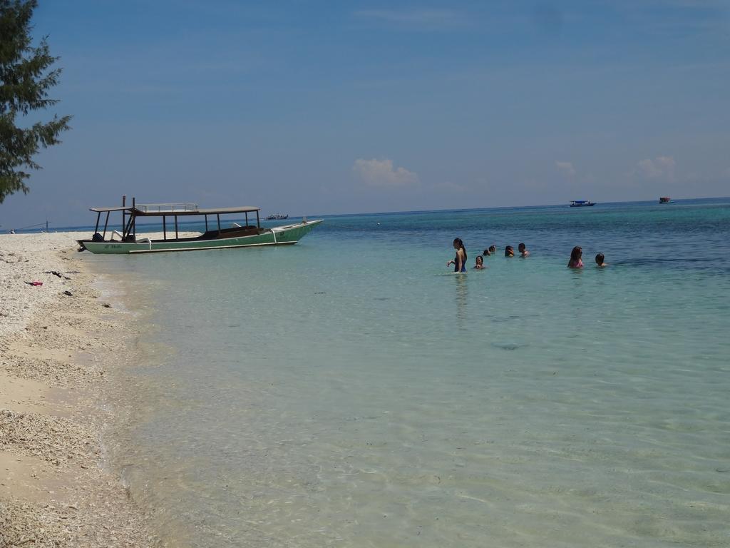 Ana Warung & Bungalows Gili Meno Luaran gambar