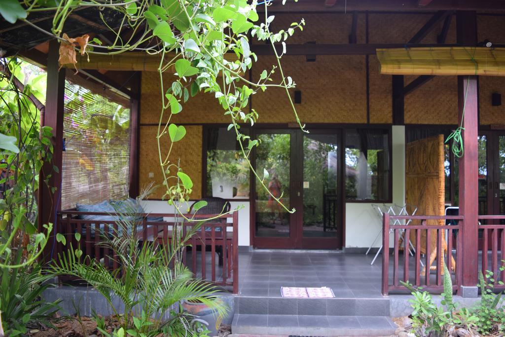 Ana Warung & Bungalows Gili Meno Luaran gambar