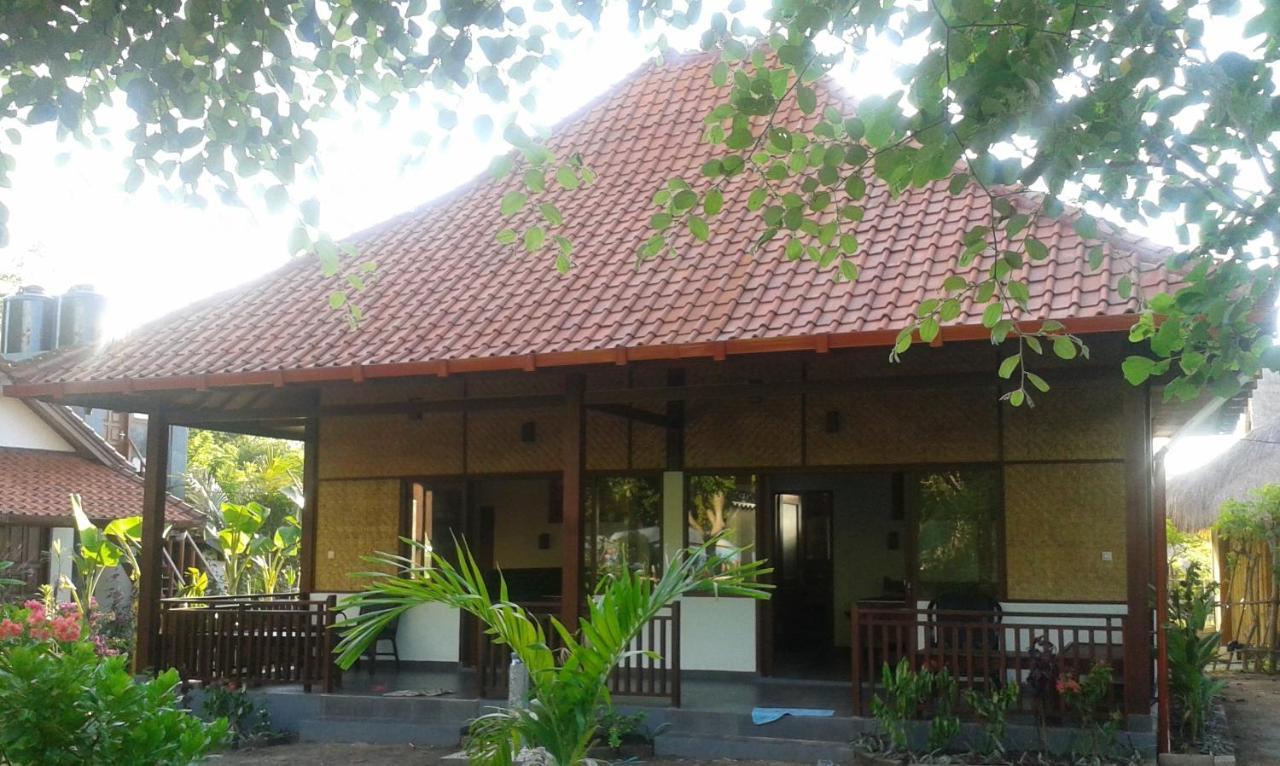 Ana Warung & Bungalows Gili Meno Luaran gambar